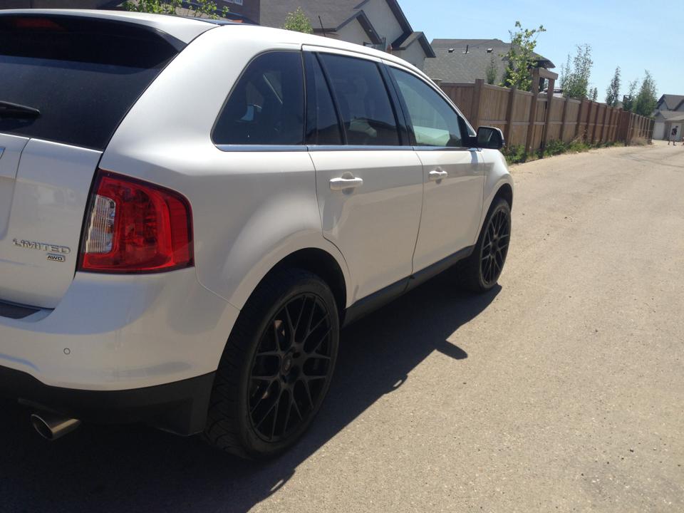 2013 Ford Edge On Niche 22's