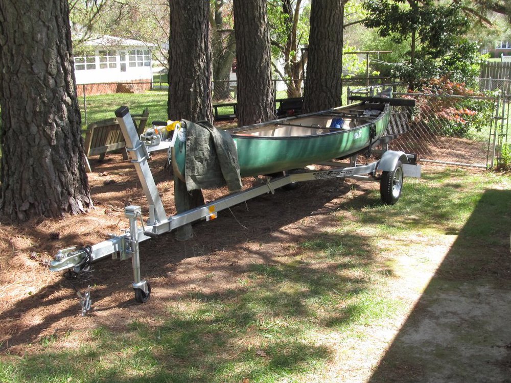 Canoe trailer.jpg